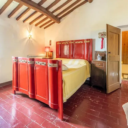 度假居 La Casa Di Elda, With Pool, Uzzano, Toscana