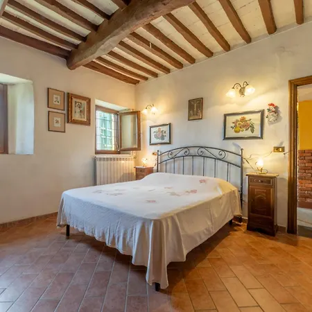 La Casa Di Elda, With Pool, Uzzano, Toscana 度假居 Uzzano