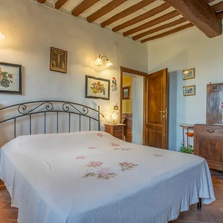 度假居 La Casa Di Elda, With Pool, Uzzano, Toscana Uzzano