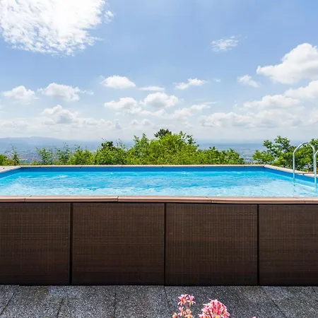 度假居 La Casa Di Elda, With Pool, Uzzano, Toscana Uzzano