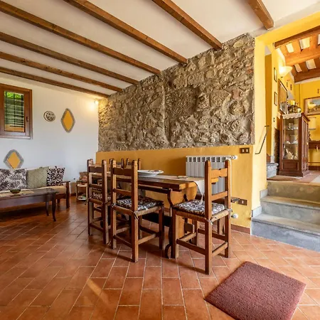 度假居 La Casa Di Elda, With Pool, Uzzano, Toscana *
