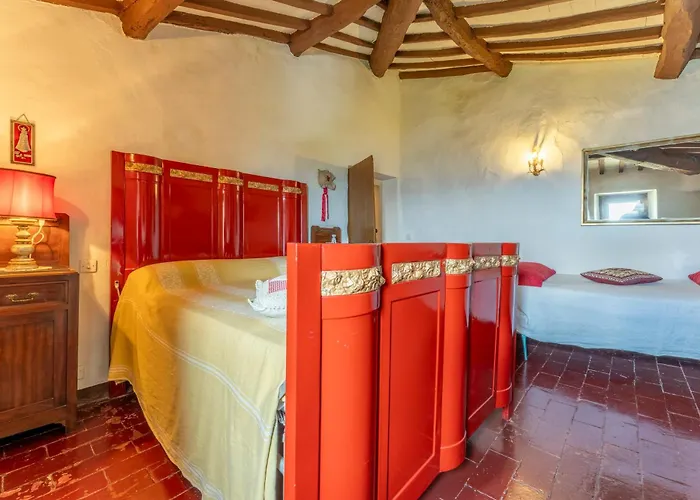 La Casa Di Elda, With Pool, Uzzano, Toscana Uzzano